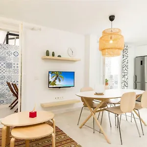 Homes La Victoria Appartamento
